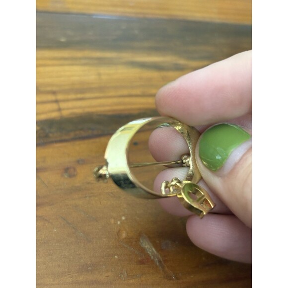 Vintage Gold Tone Aigner Brooch Pin 1” - Picture 4 of 8